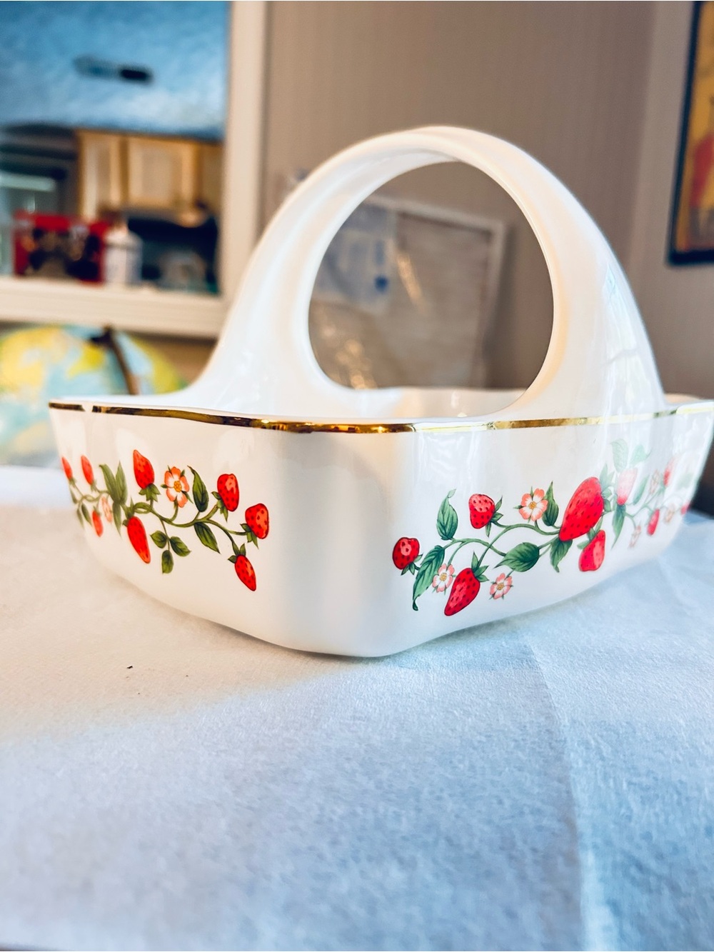 Vintage strawberry dish
